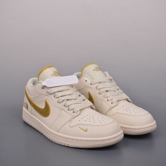 Air Jordan 1 The North Face Cream Gold